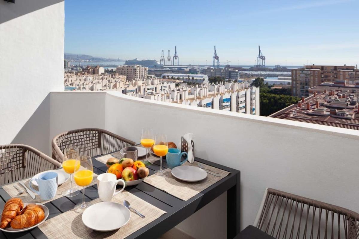 Floor Sea View & Terrace In Malaga!