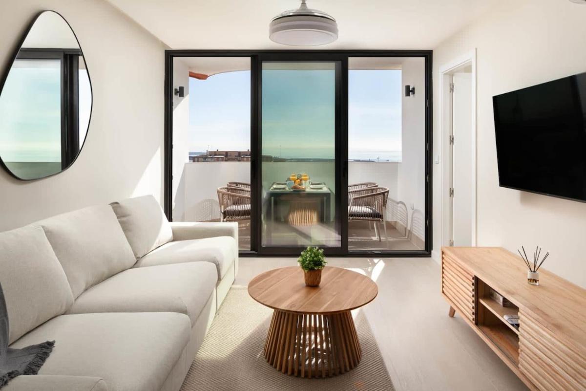 Floor Sea View & Terrace In Malaga! * Málaga